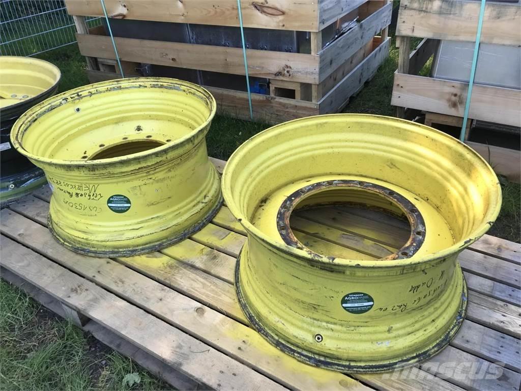 John Deere 18x34 Ruedas