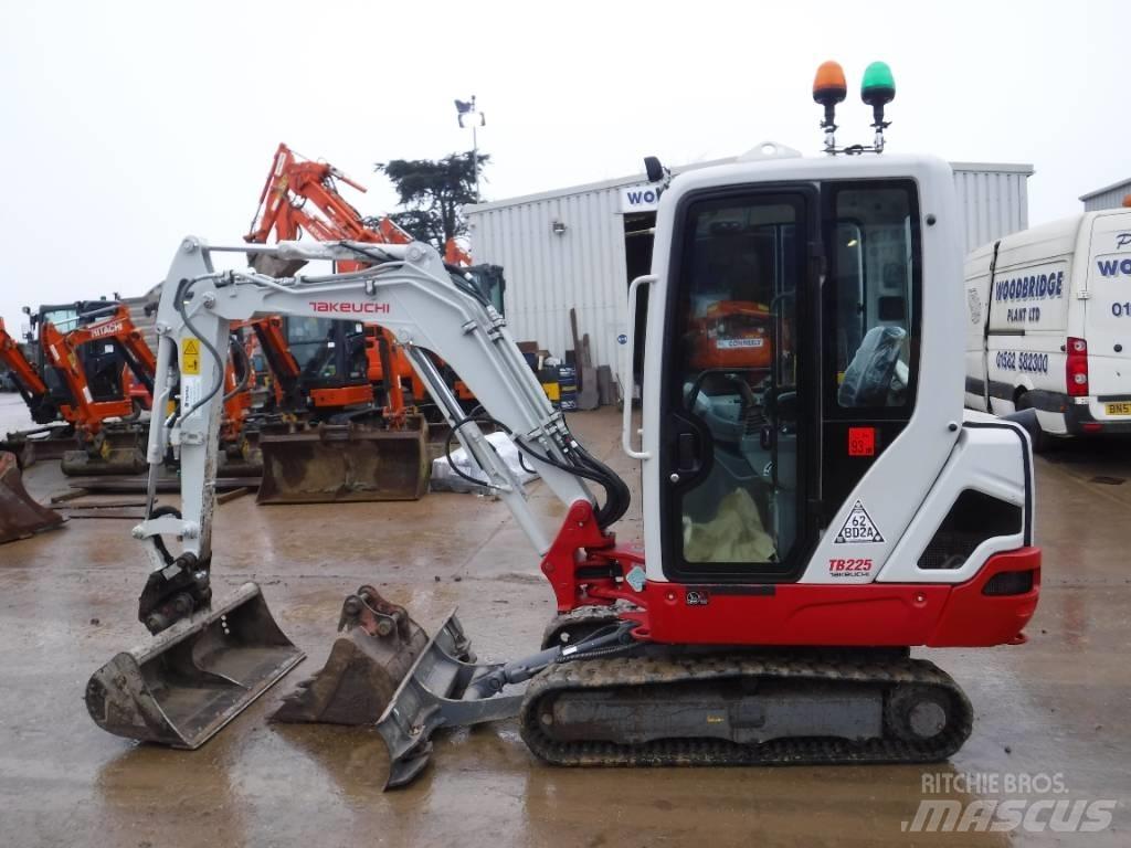 Takeuchi TB 225 Miniexcavadoras