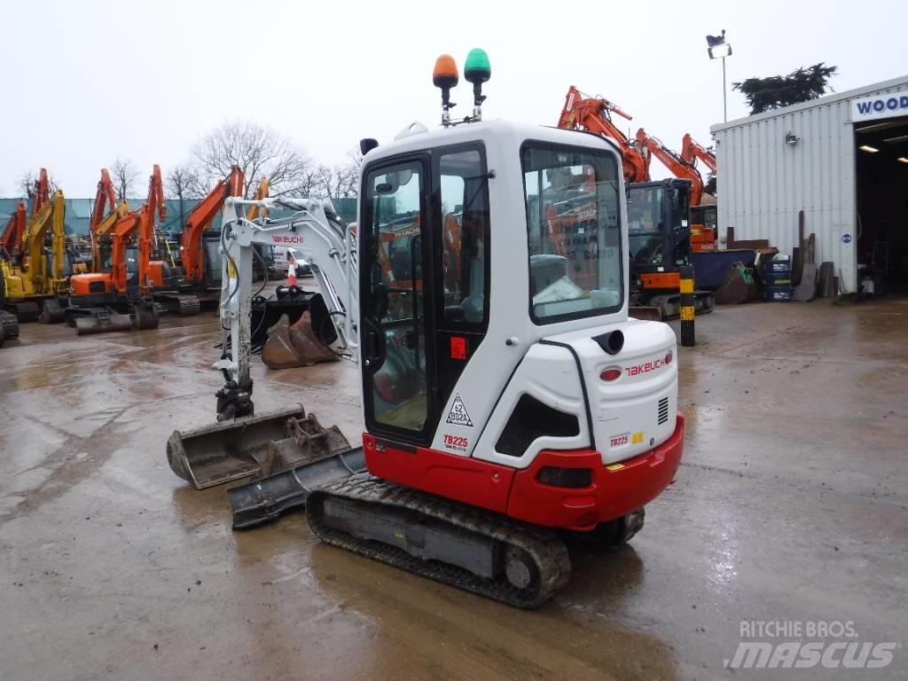 Takeuchi TB 225 Miniexcavadoras