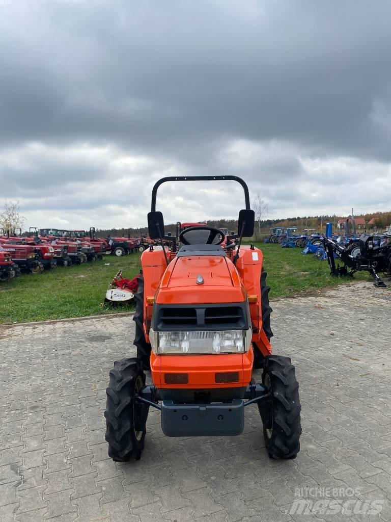 Kubota GL 240 Tractores compactos