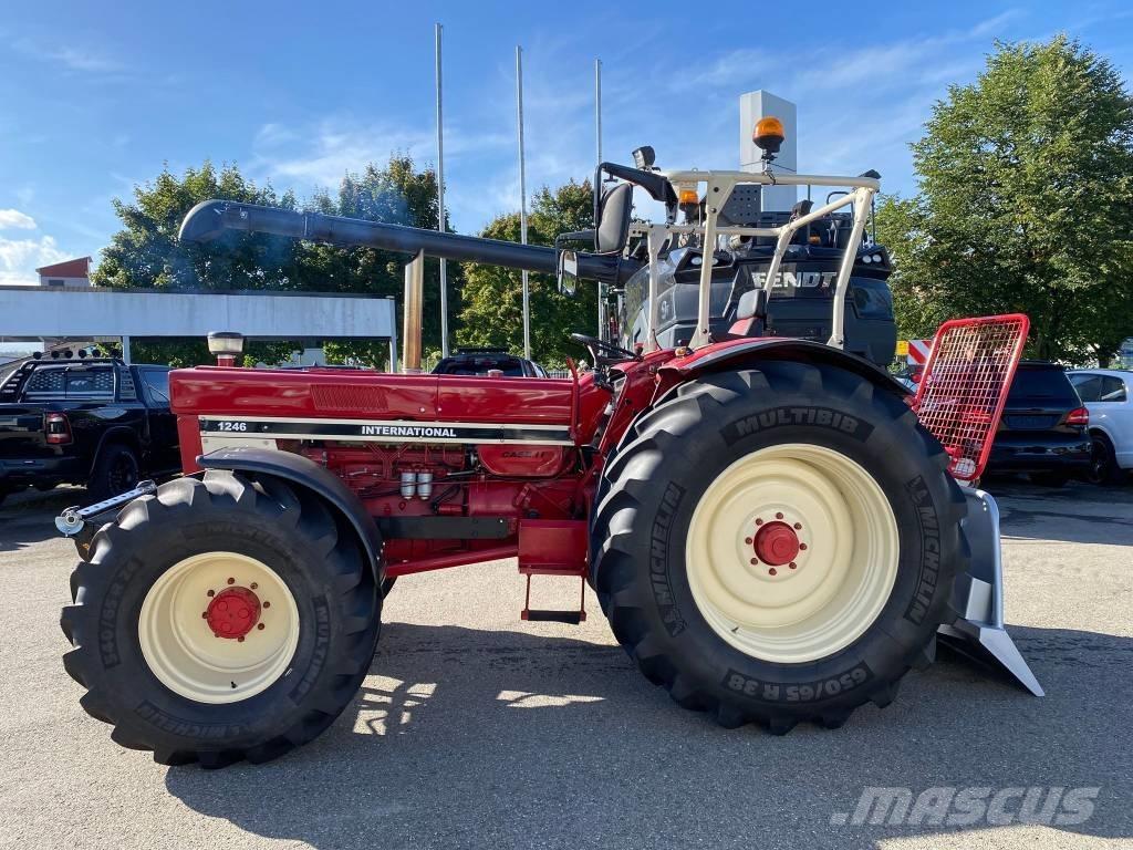 IHC 1246 AS Tractores