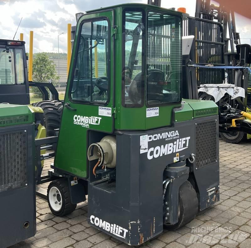 Combilift CB2500 Montacargas de 4 vías