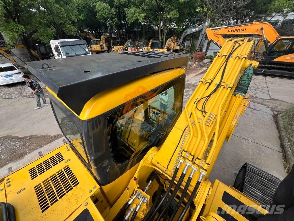 Komatsu PC 220 Excavadoras sobre orugas