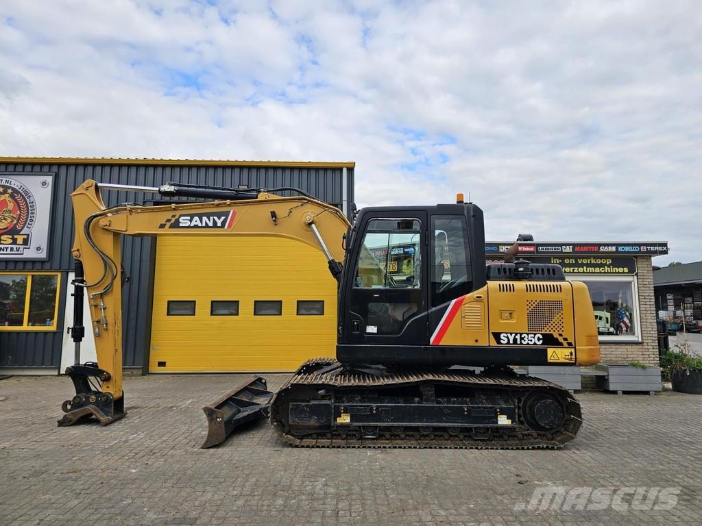 Sany SY135C Excavadoras sobre orugas