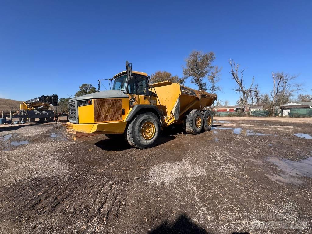 DEERE 410E Camiones articulados