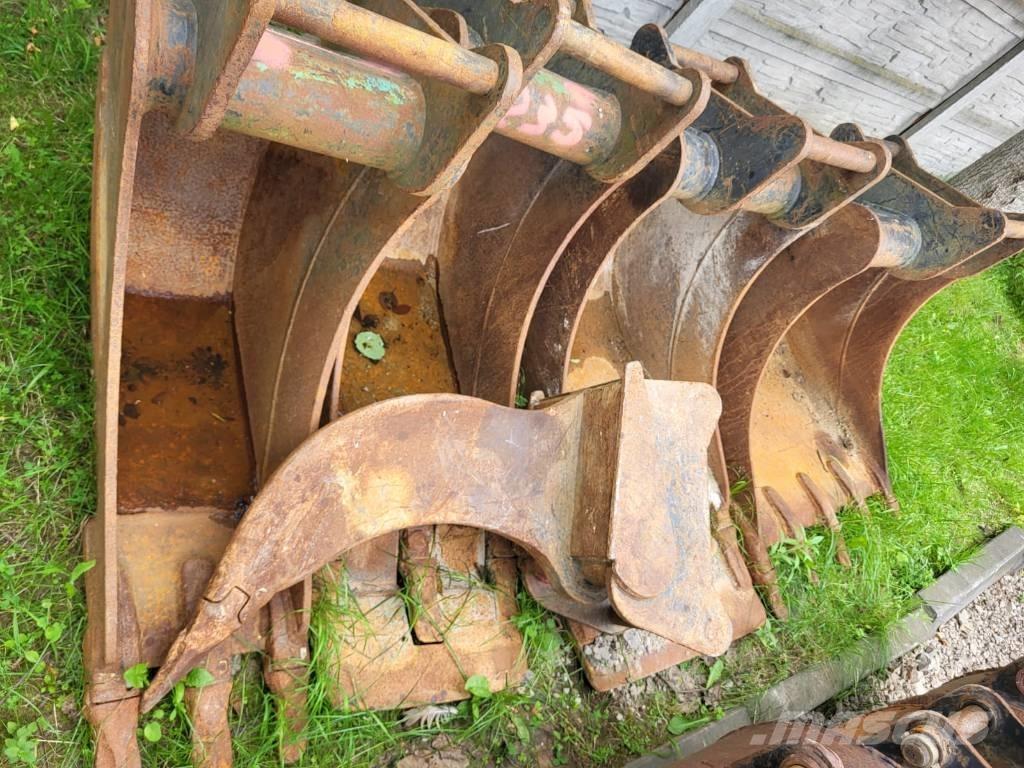 Komatsu PW110 Excavadoras de ruedas