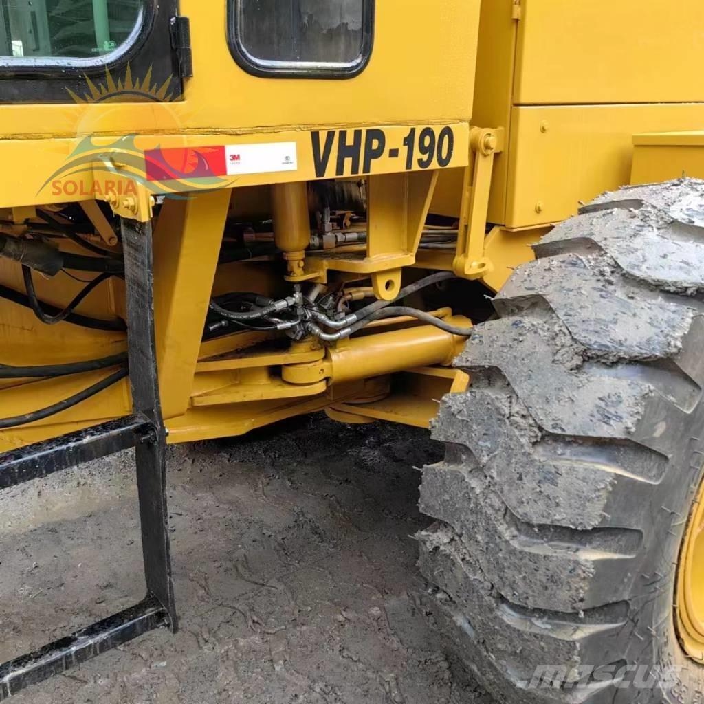 CAT 140 K Niveladoras