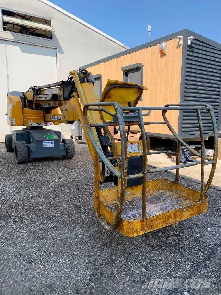 Haulotte HA 15 IP Plataformas con brazo de elevación manual