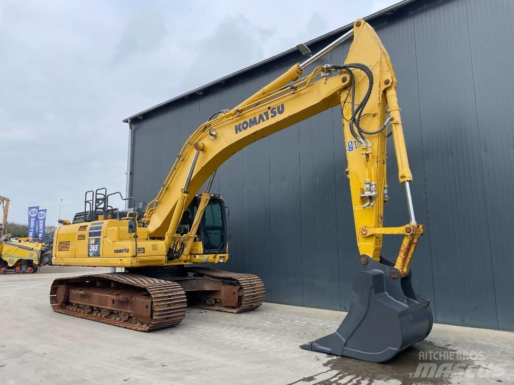 Komatsu HB365LC-3 Excavadoras sobre orugas