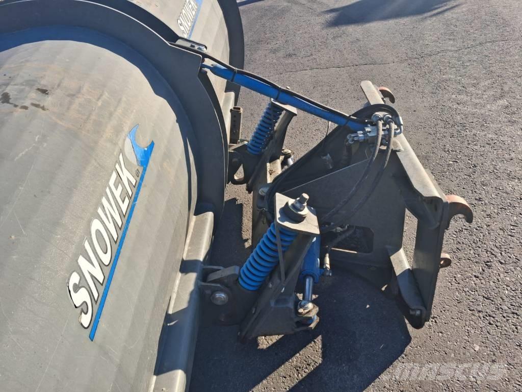 Snowek Alueaura 3200 Hojas y cuñas quitanieves