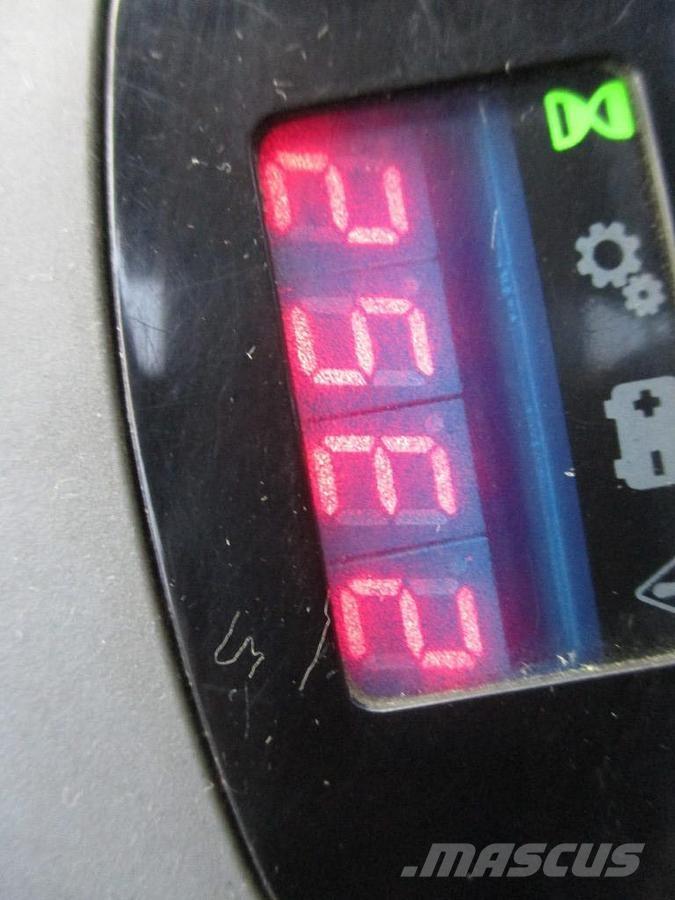 Toyota LPE250 Montacargas con plataformas de baja elevación