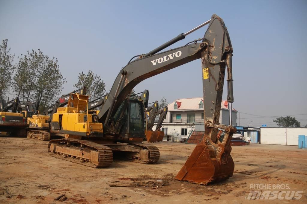 Volvo EC250 Excavadoras sobre orugas