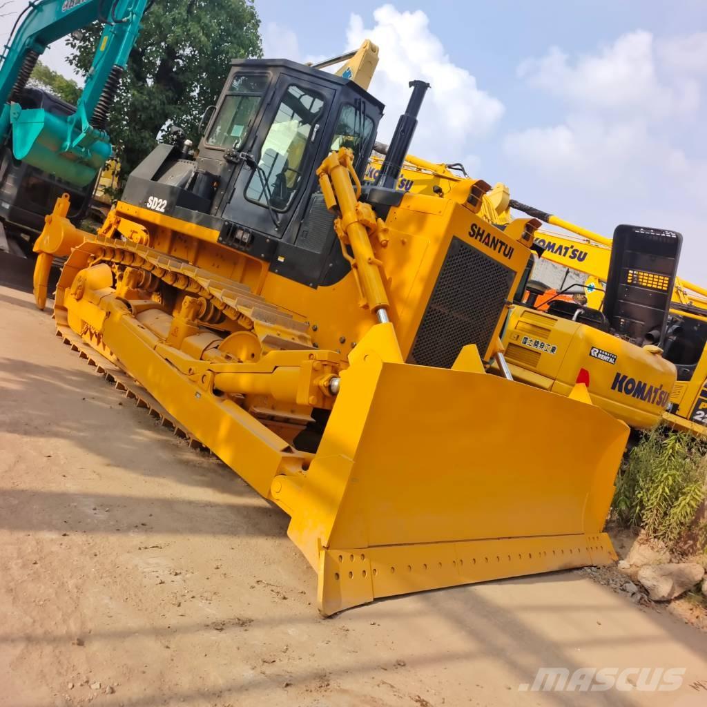 Shantui SD 22 Buldozer sobre oruga