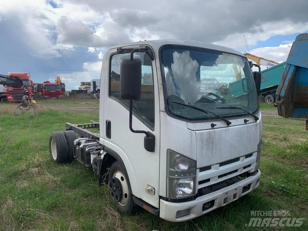 Isuzu FOR PARTS Furgonetas cerradas