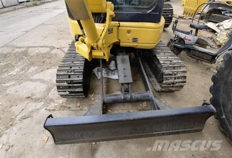 Komatsu PC35 Miniexcavadoras