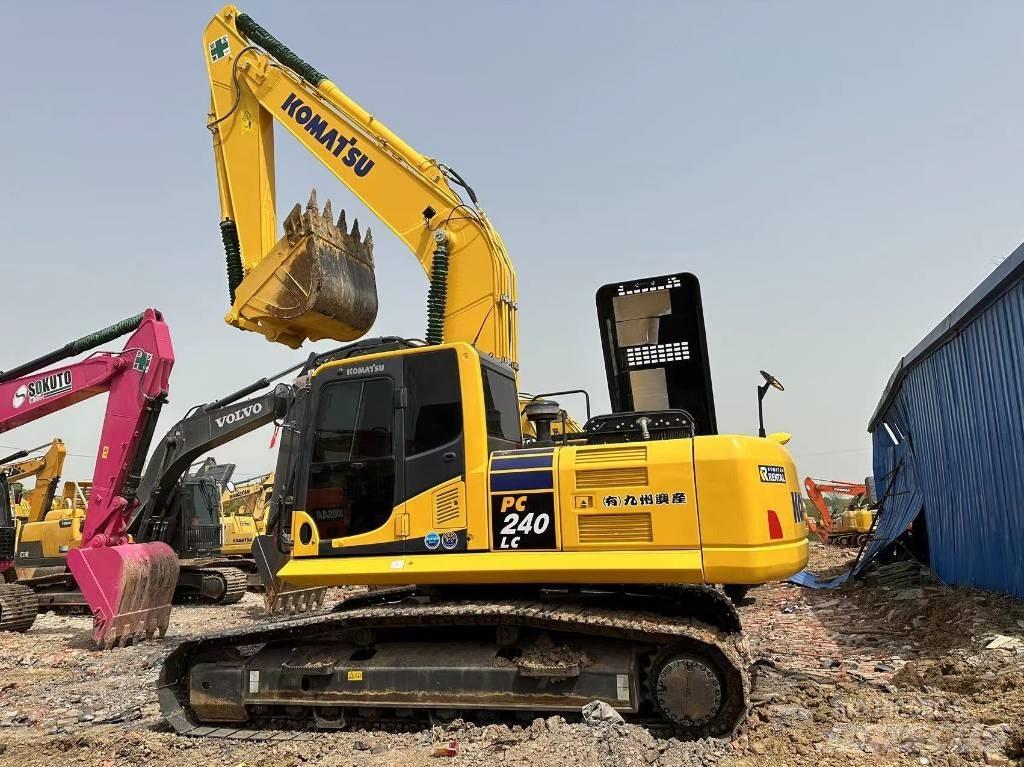 Komatsu PC 240 Excavadoras sobre orugas