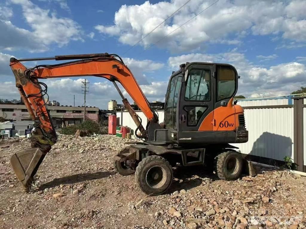 Doosan DX 60W Miniexcavadoras