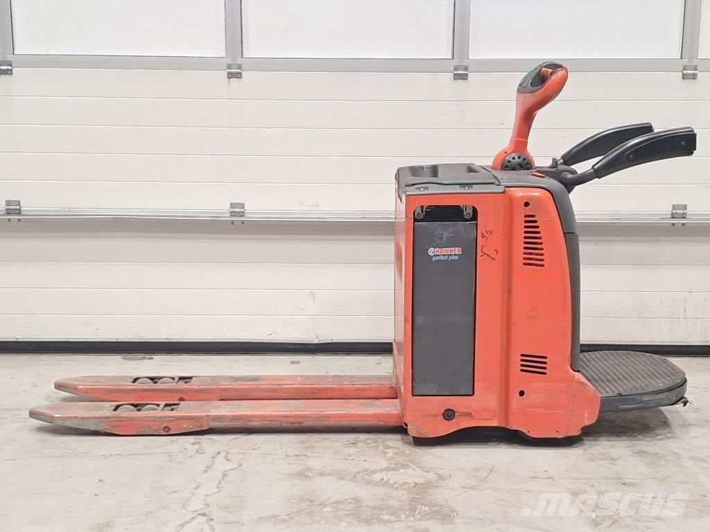 Linde T30 Montacargas de baja elevación