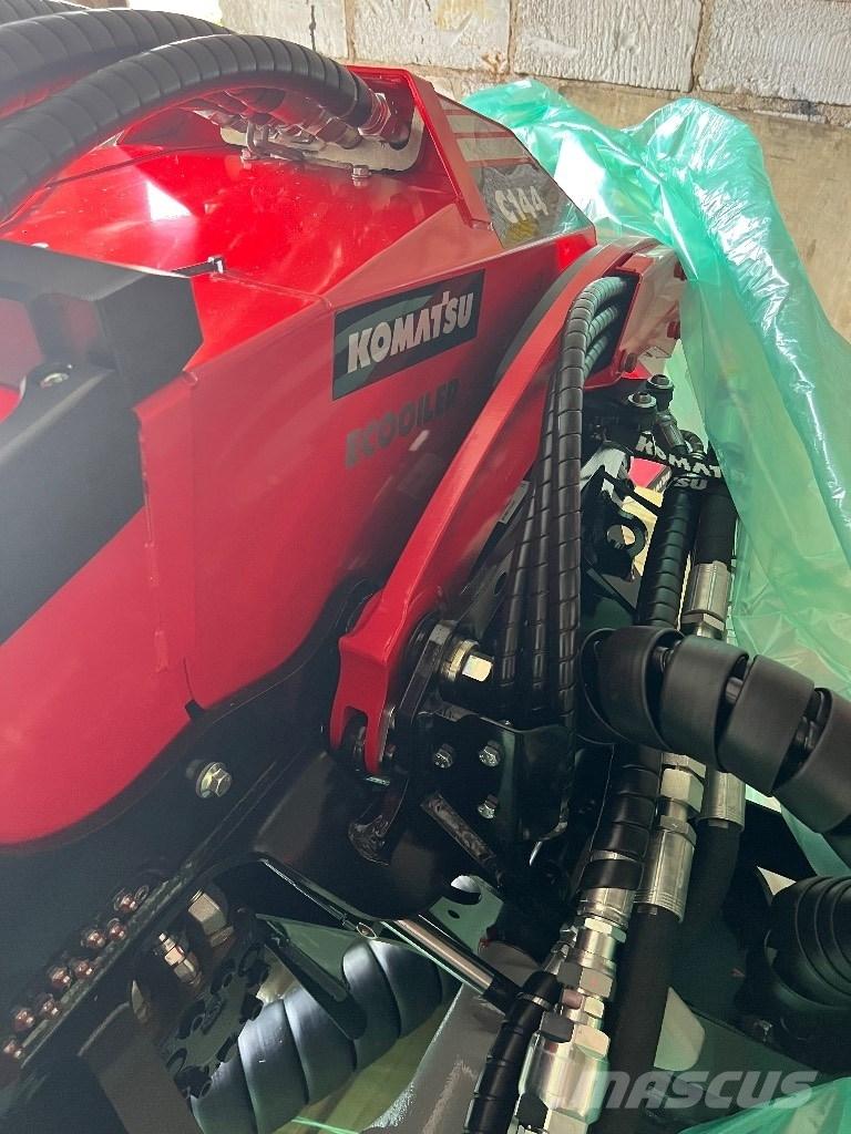 Komatsu C 144 Desramadoras