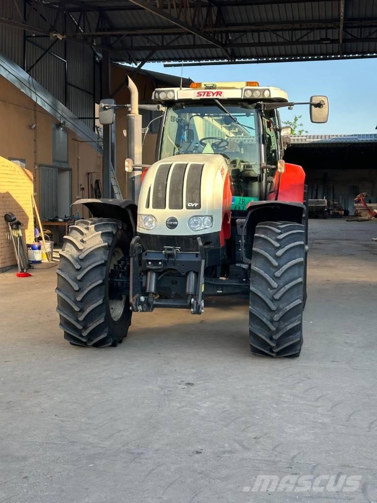 Steyr CVT 6225 Tractores