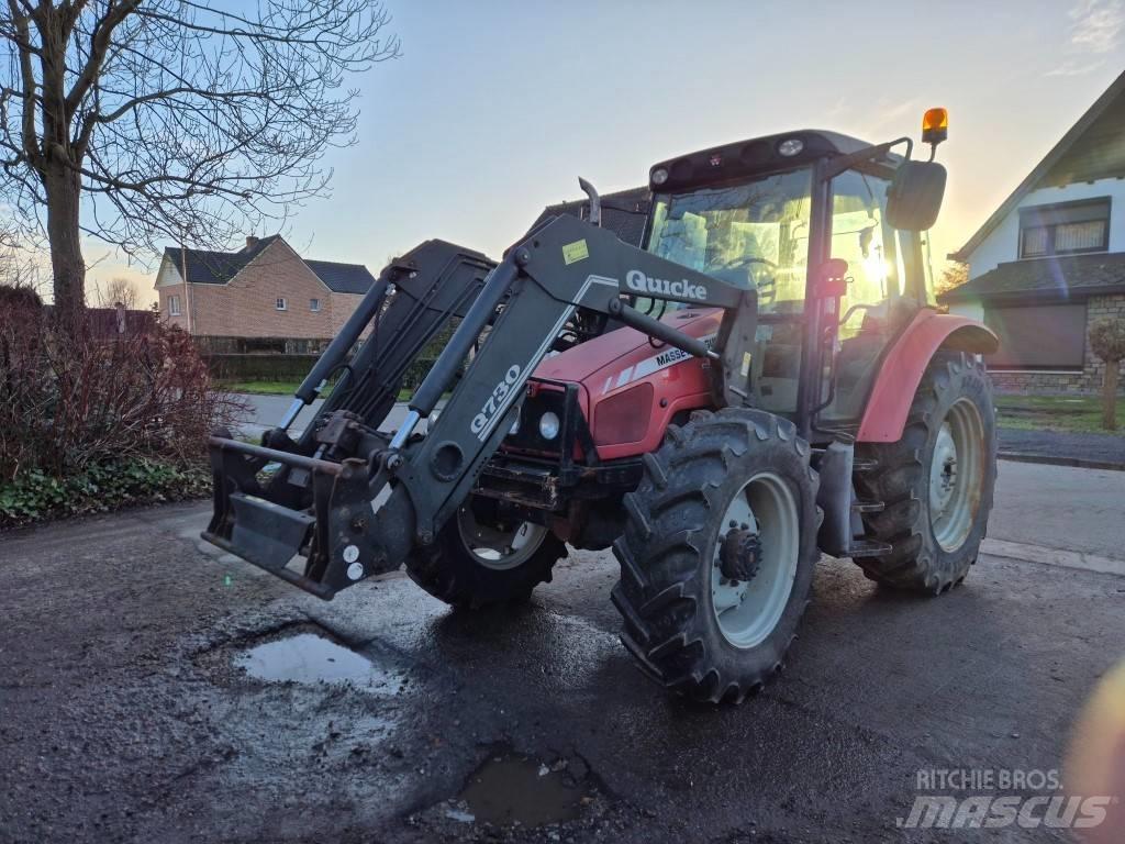 Massey Ferguson 5455 Tractores