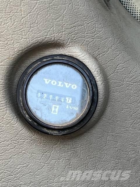 Volvo EC 220 DL Excavadoras sobre orugas