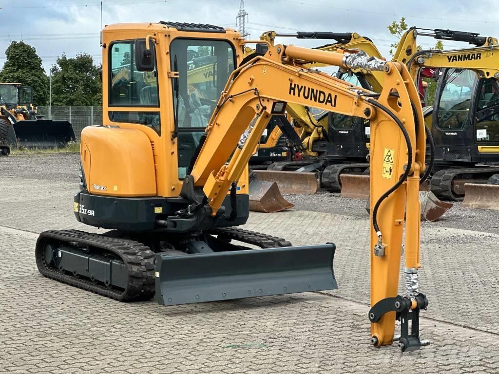 Hyundai R35Z 9A Miniexcavadoras