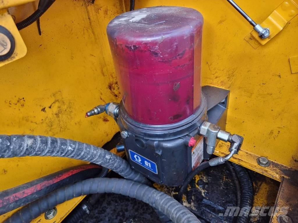 JCB JS 330 NC Excavadoras sobre orugas