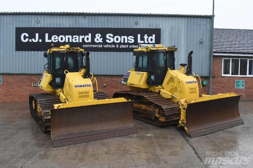 Komatsu D61PXI-24 Buldozer sobre oruga