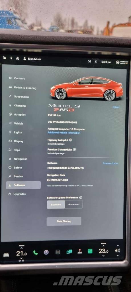 Tesla Model S P85D Carros