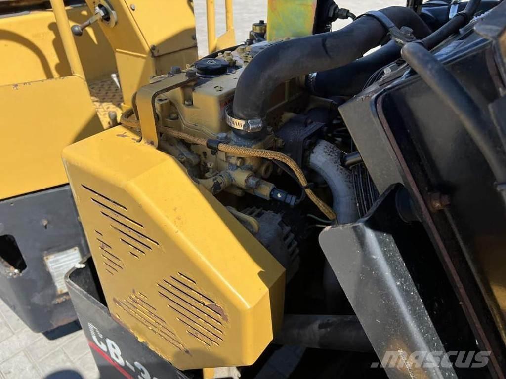 CAT CB 334E Rodillos de doble tambor