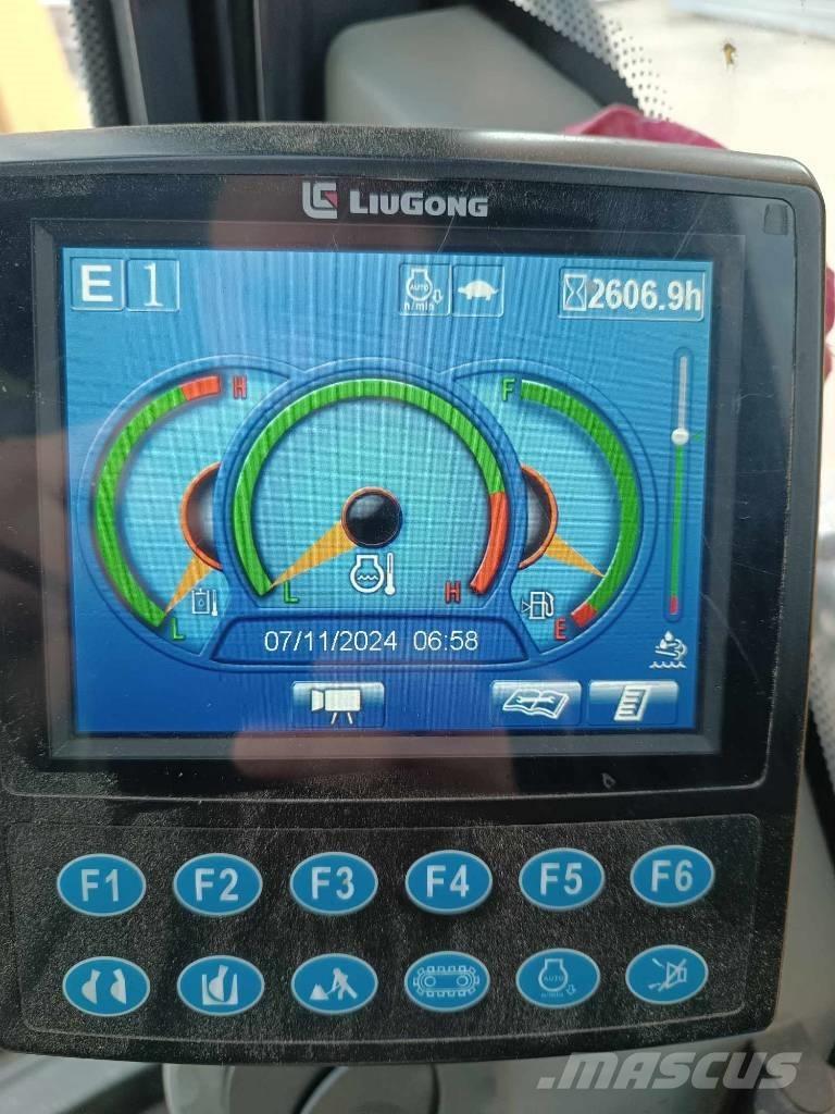 LiuGong CLG 922 E Excavadoras sobre orugas