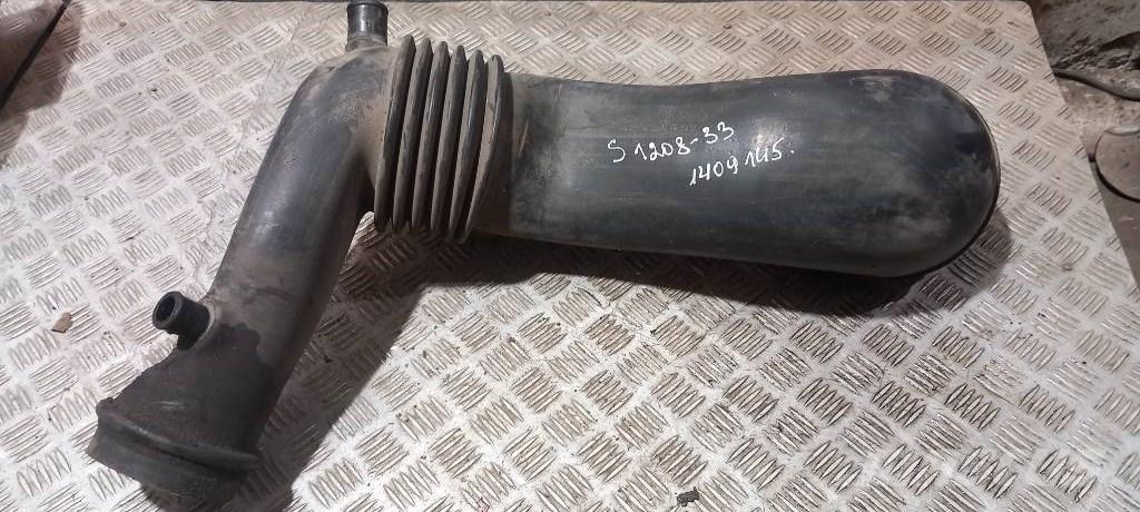 Scania 94 D.  1409145 Cabinas