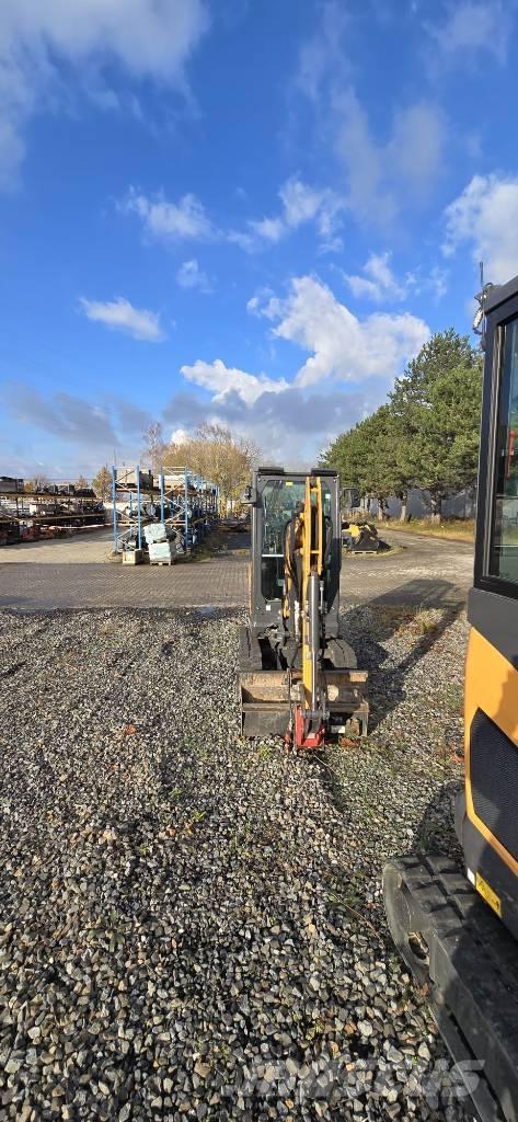 CASE CX 19 D Miniexcavadoras