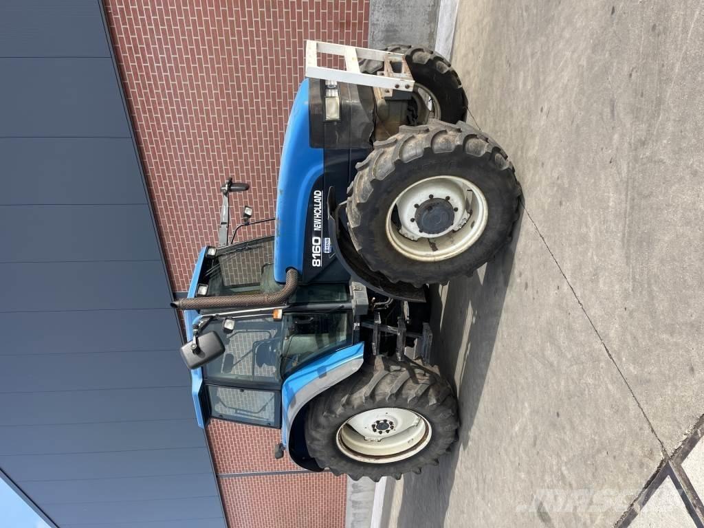New Holland 8160 Tractores