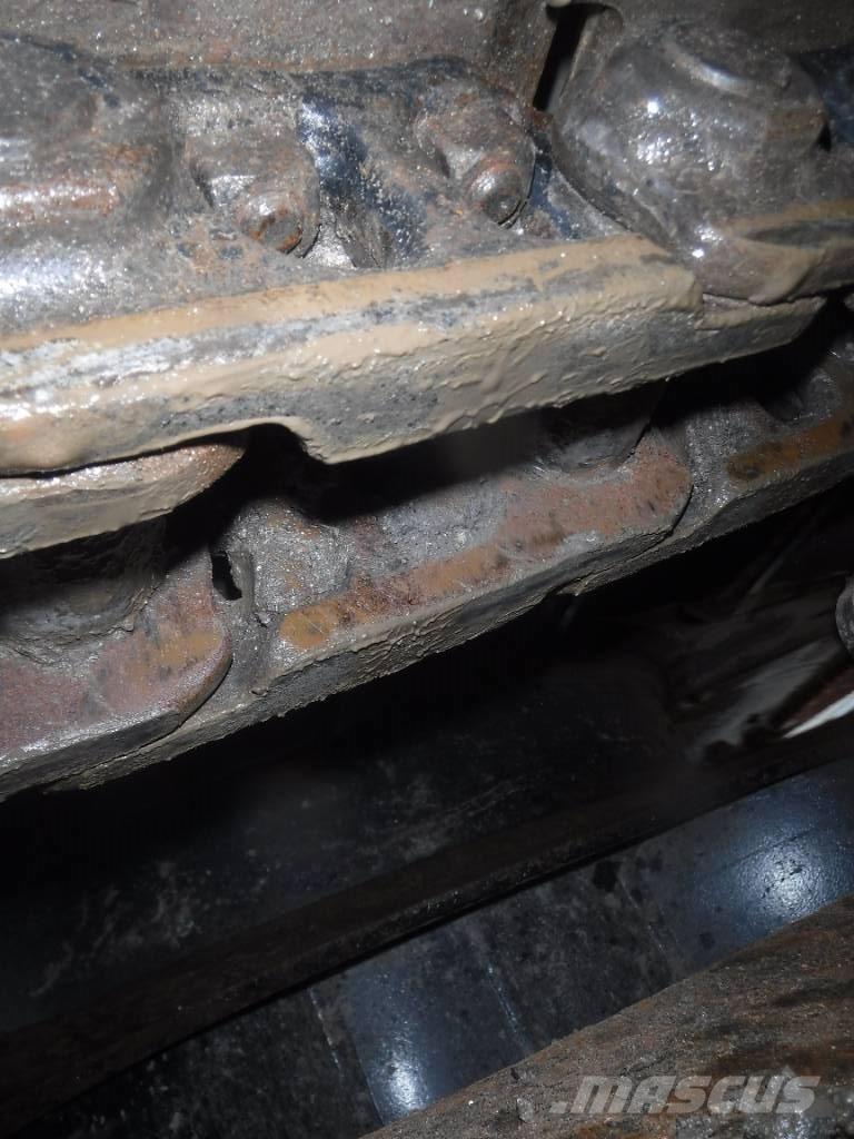 Hitachi ZX 135 US-6 Excavadoras sobre orugas