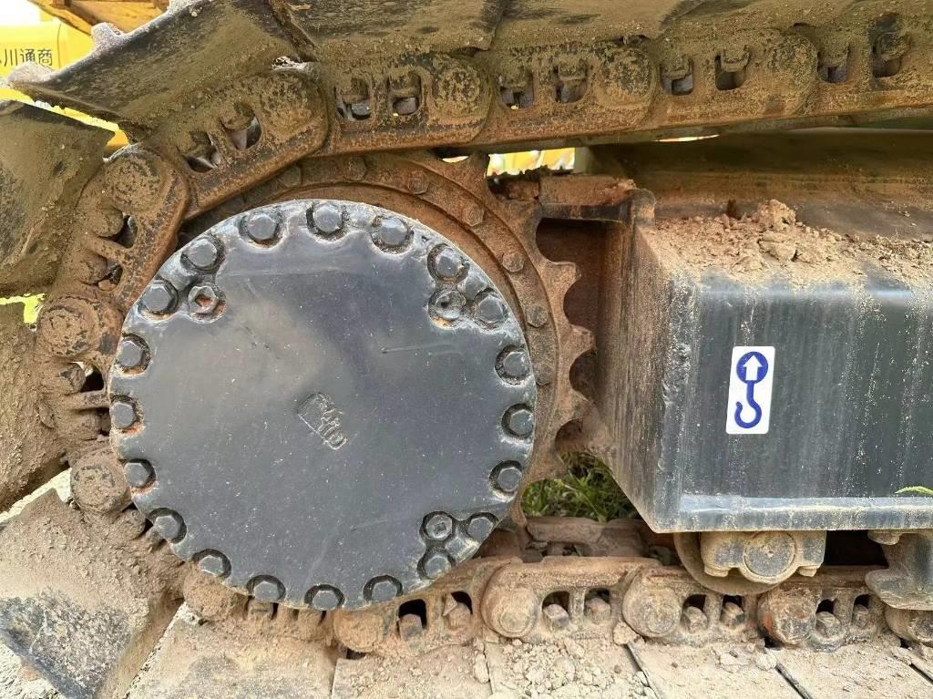 Komatsu PC240-8 Excavadoras sobre orugas