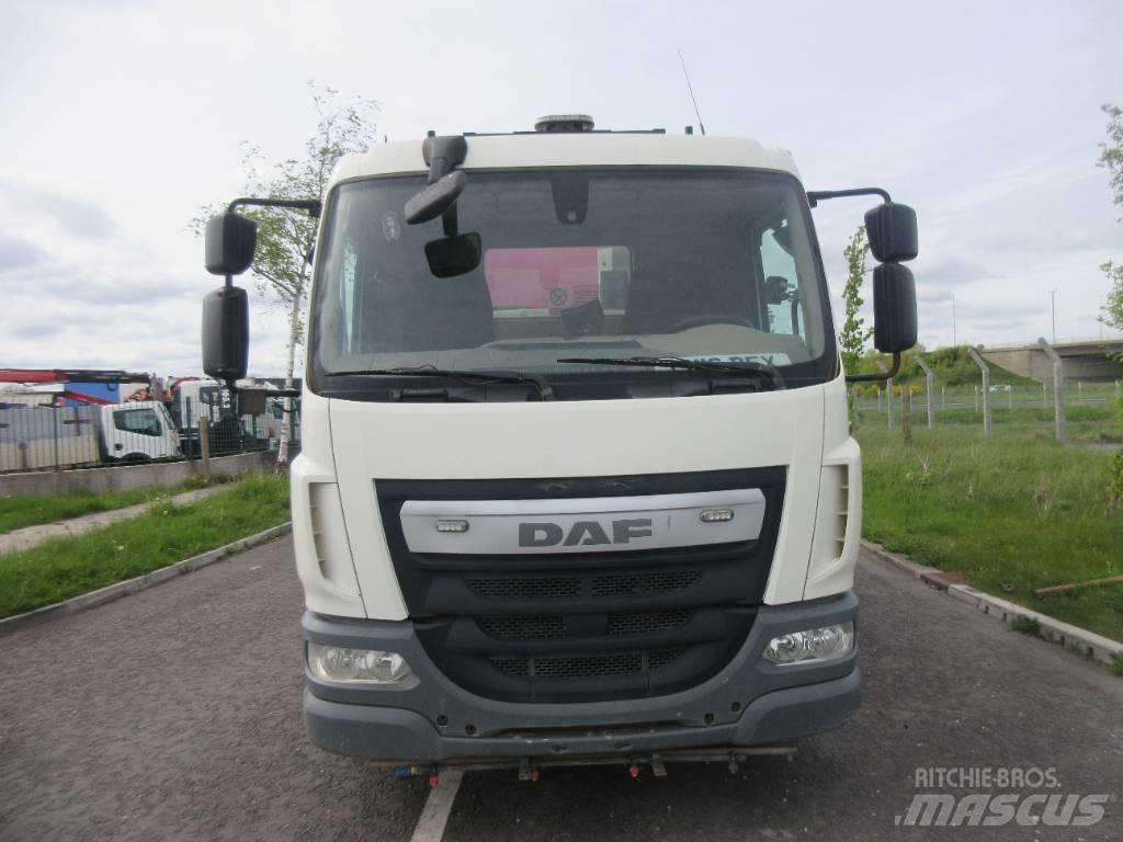 DAF 55.220 Camión de barrendero