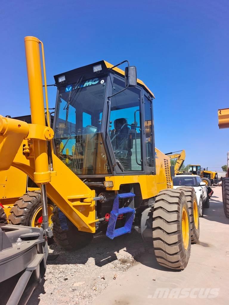 XCMG GR 1803 Niveladoras