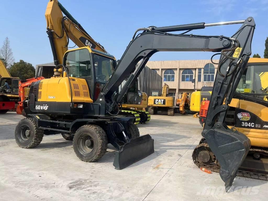 Hyundai R60W-9 Excavadoras de ruedas