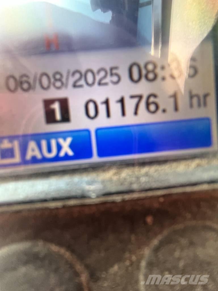 Takeuchi TB 235 Miniexcavadoras