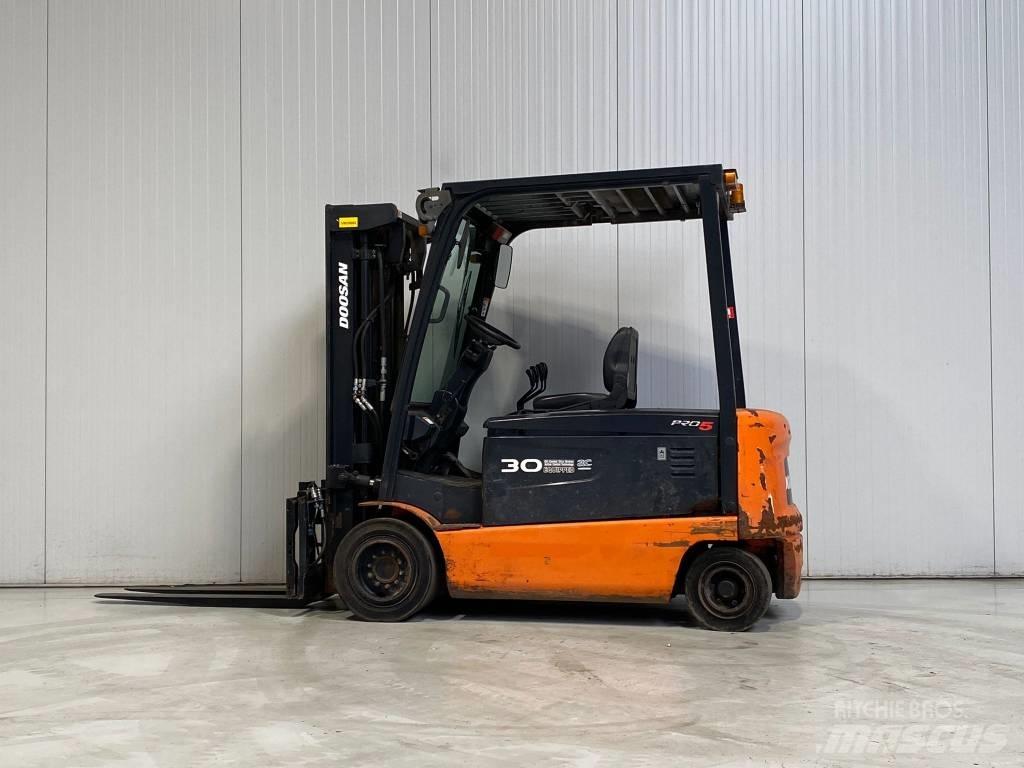 Doosan B30X-5 Carretillas de horquilla eléctrica