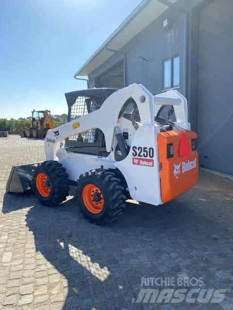 Bobcat S 250 Minicargadoras