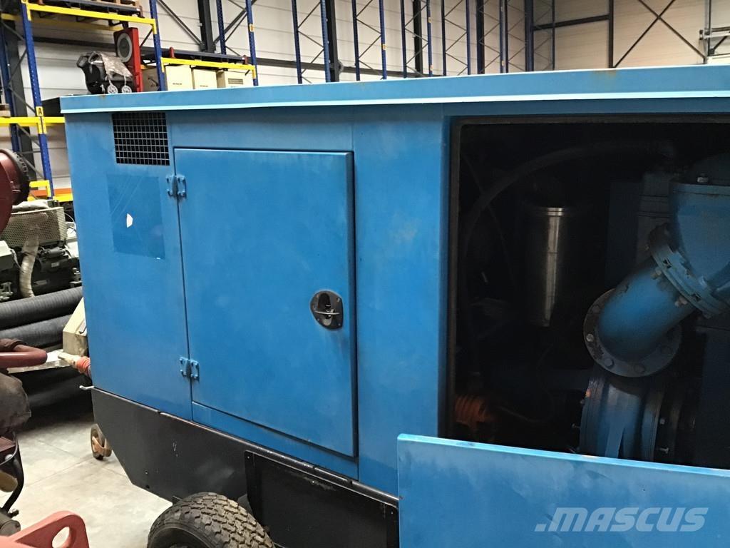 Iveco 1 USED Bombas de agua