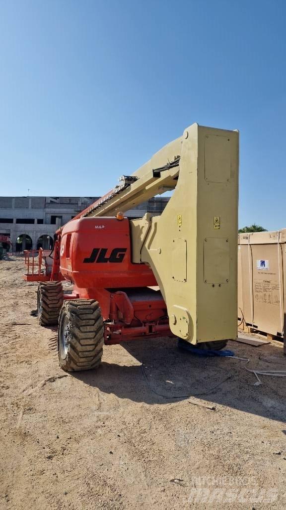 JLG 800AJ Plataformas con brazo de elevación manual