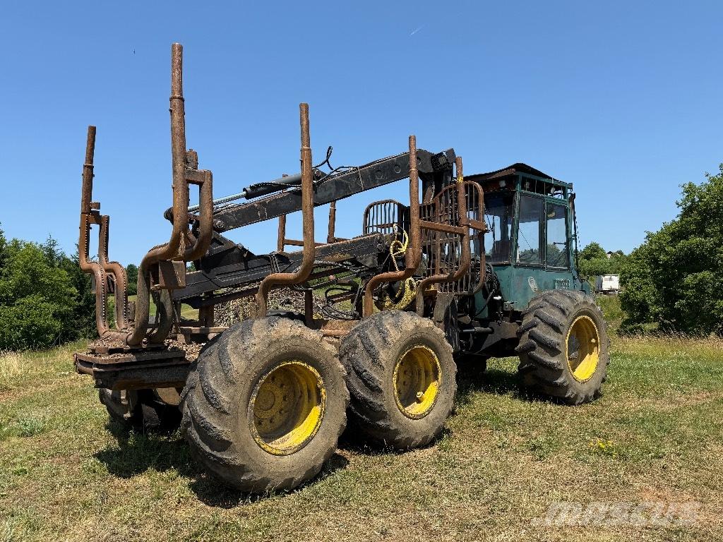 Timberjack 1010 Transportadoras