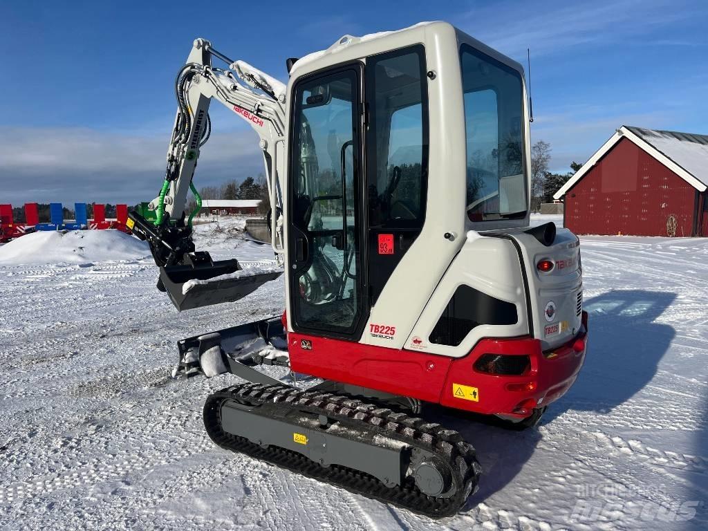 Takeuchi TB225 Miniexcavadoras