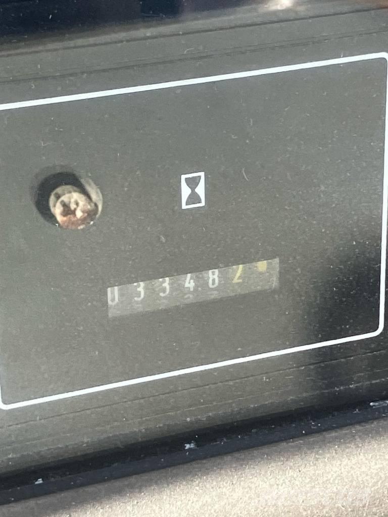 Massey Ferguson 4220 Tractores