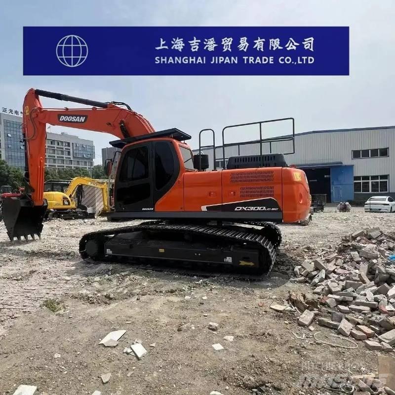 Doosan DX 300 Excavadoras sobre orugas