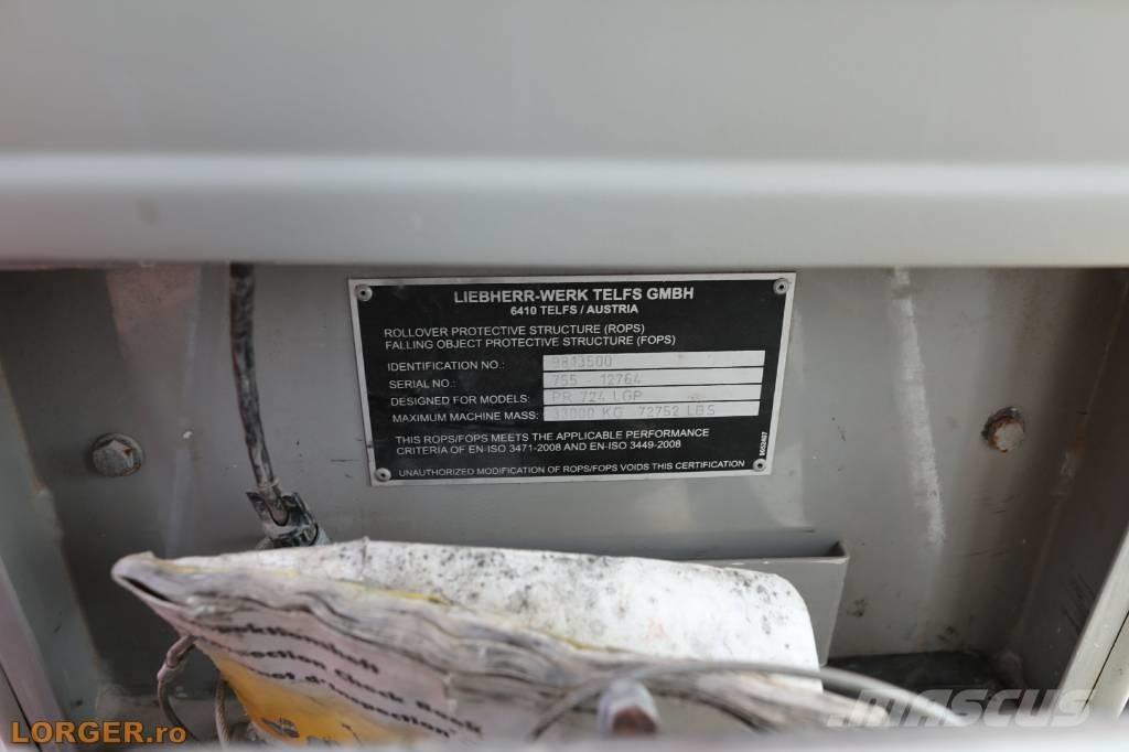 Liebherr PR 724 LGP Buldozer sobre oruga